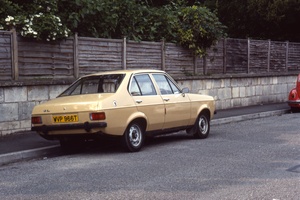 Ford Escort WVP 966T