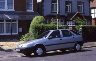 Citroen ZX at no 33